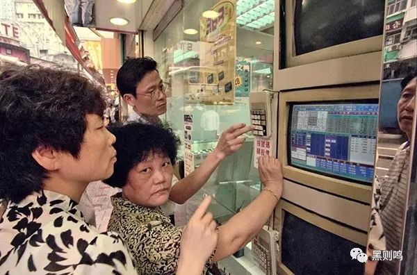 游泳冠军预备役是谁发明的_游泳谁创造的_第一个游泳冠军