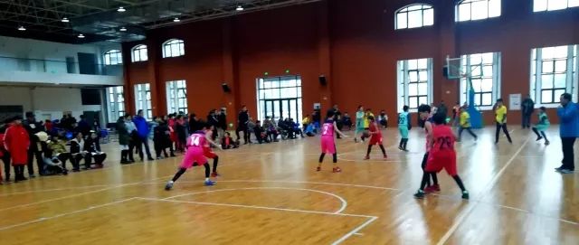 全国篮球小学生冠军_2019小学篮球比赛_小学第一届篮球赛冠军
