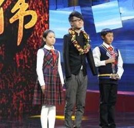 残疾游泳冠军娄底人有哪些_残疾游泳冠军视频_娄底残疾游泳冠军