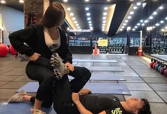 增城健身教练培训_增城健身房价格表_健身房私教增城