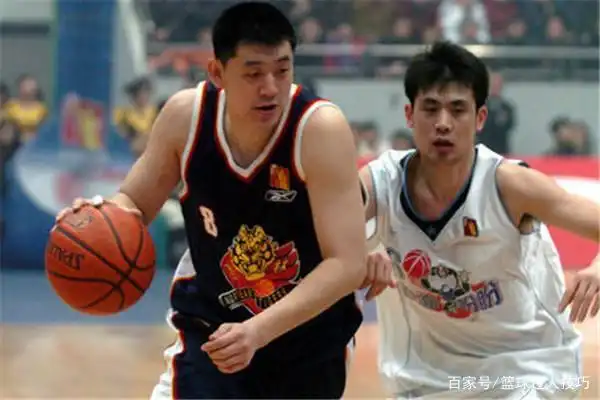 篮球冠军是谁的短视频_中国篮球小冠军是谁啊视频_小篮球全国冠军