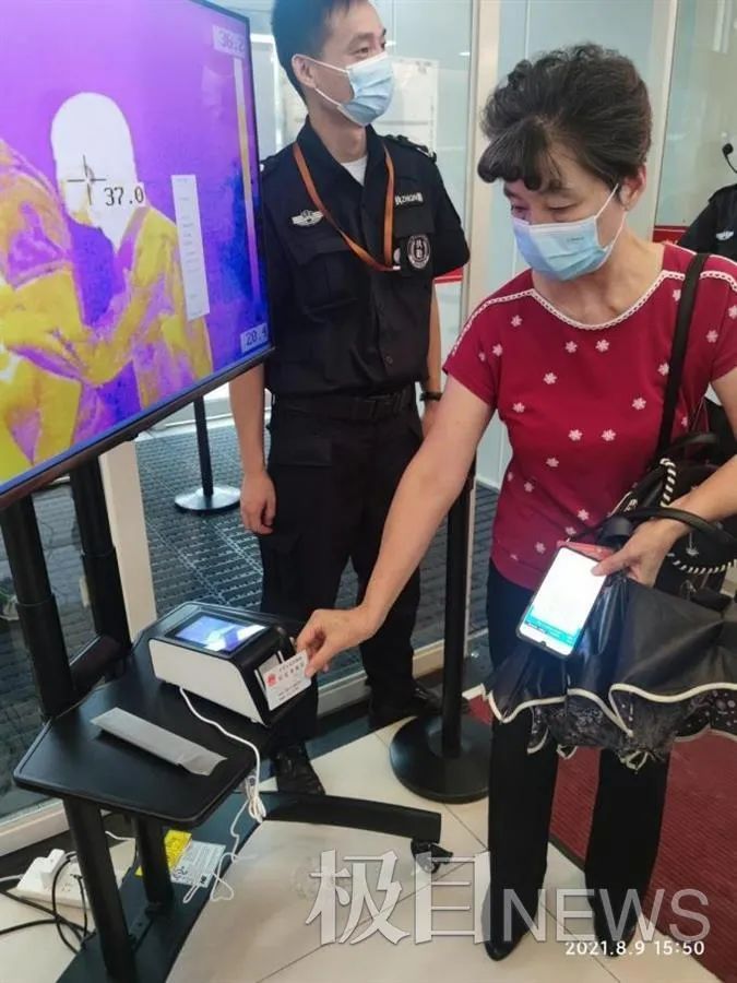 游泳名单武汉冠军女性排名_武汉女性游泳冠军名单_武汉籍游泳女运动员